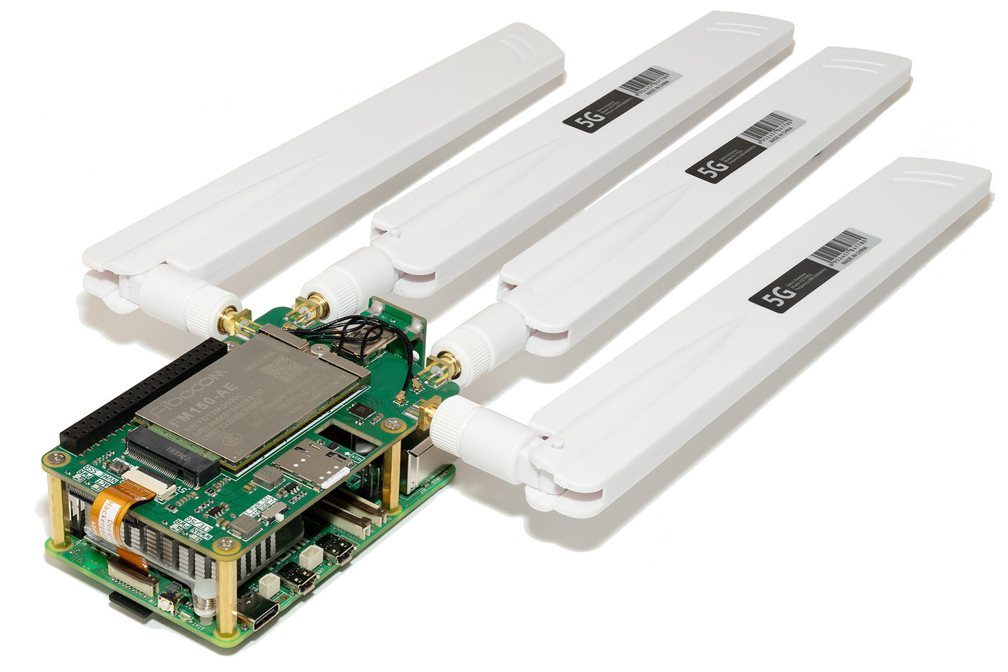 NVME+LTE/5G Hat with SMA connectors for Raspberry Pi 5
